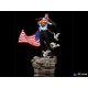 DC Comics: Superman - Deluxe Clark Kent 1:10 Scale Statue