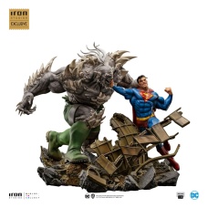 Superman vs Doomsday BDS Art Scale Statue