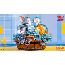 Tom and Jerry: Bath Time Statue